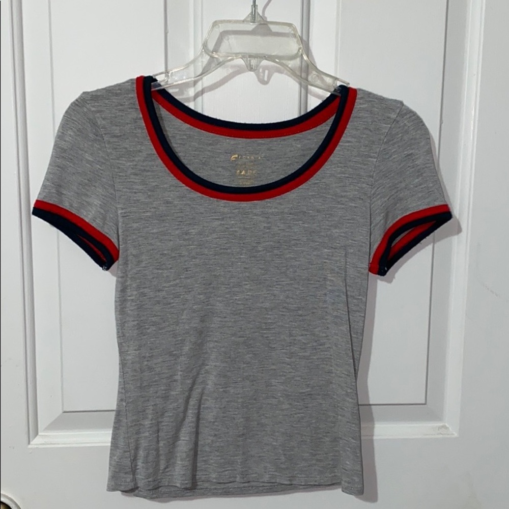 Grey short sleeve loose shirt